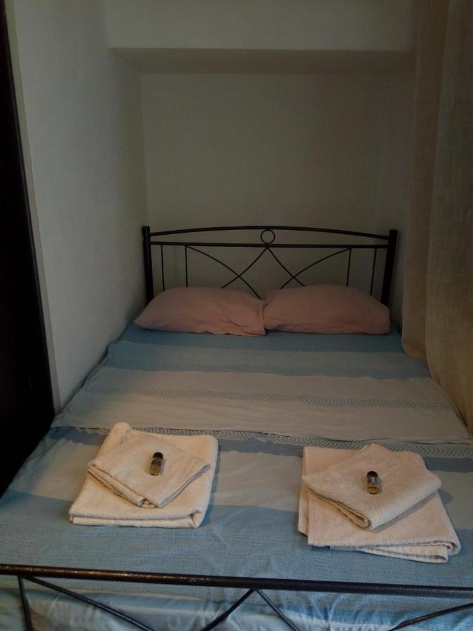 Chameleon Youth Hostel Atenas Exterior foto