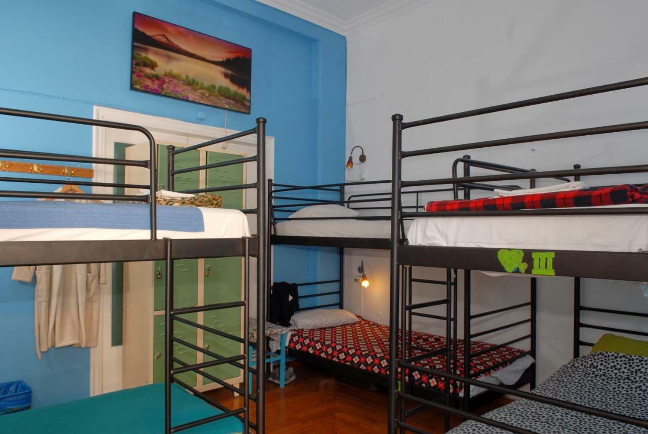 Chameleon Youth Hostel Atenas Exterior foto