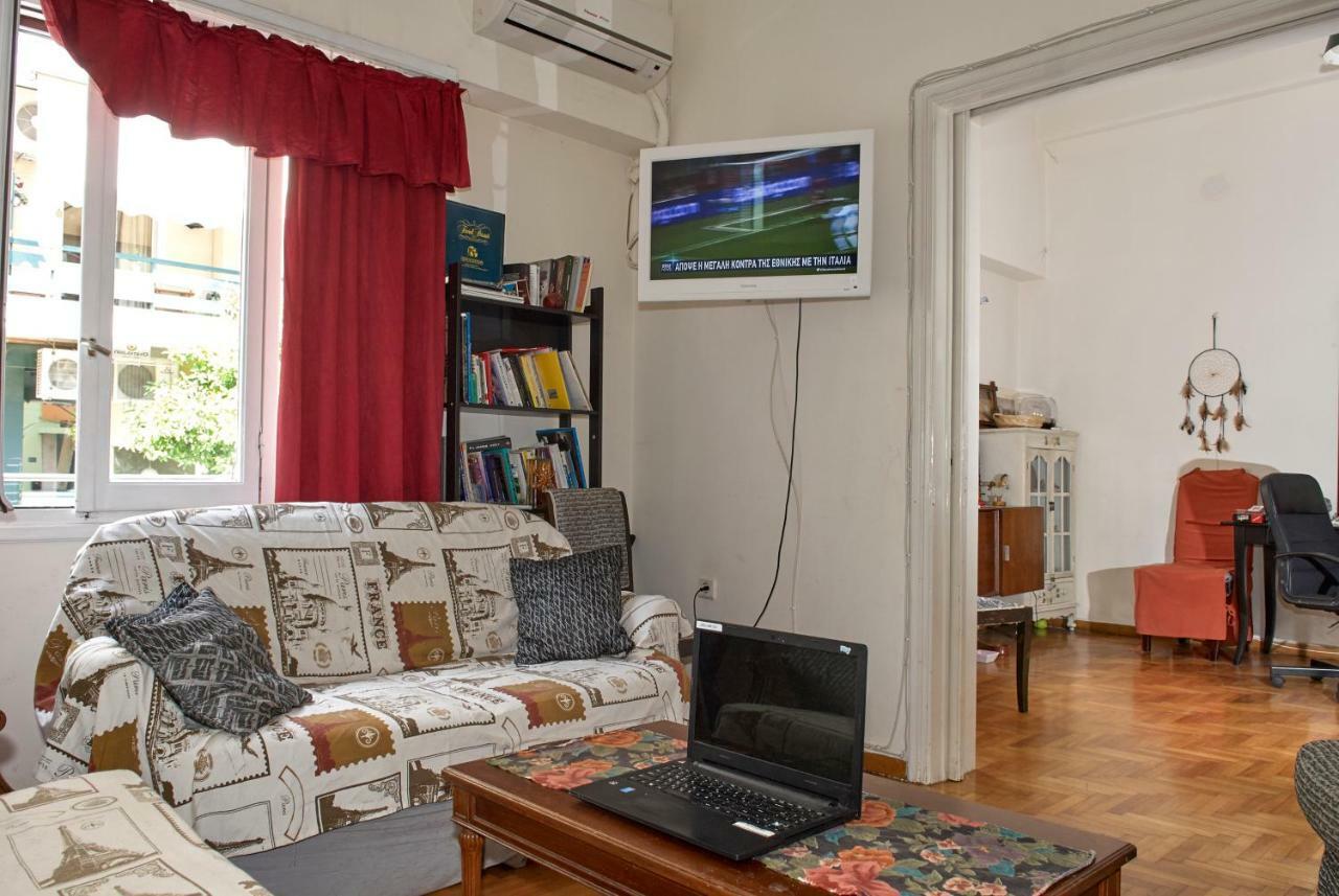 Chameleon Youth Hostel Atenas Exterior foto